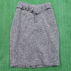 EXPRESS BLACK AND WHITE SKIRT WOMENS SIZE XS PETITE